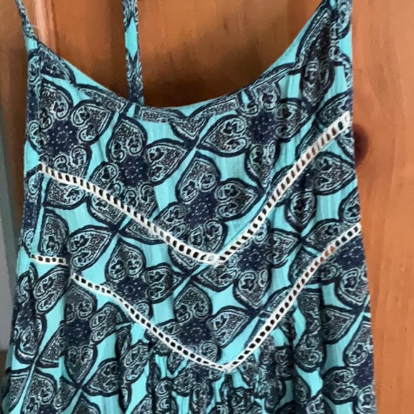 Sundress - Picture 2 of 5